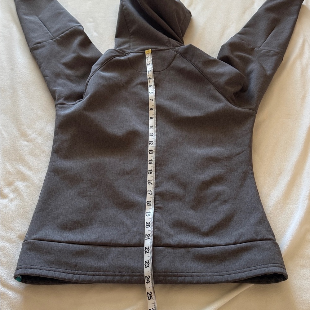 Simms hooded jacket - image 8